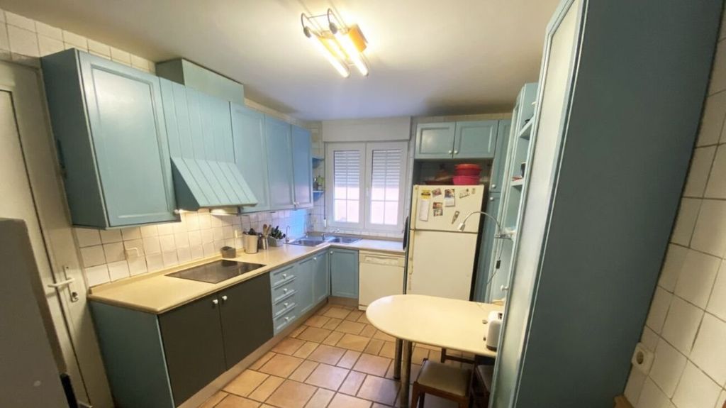 Property photo 3 of 12