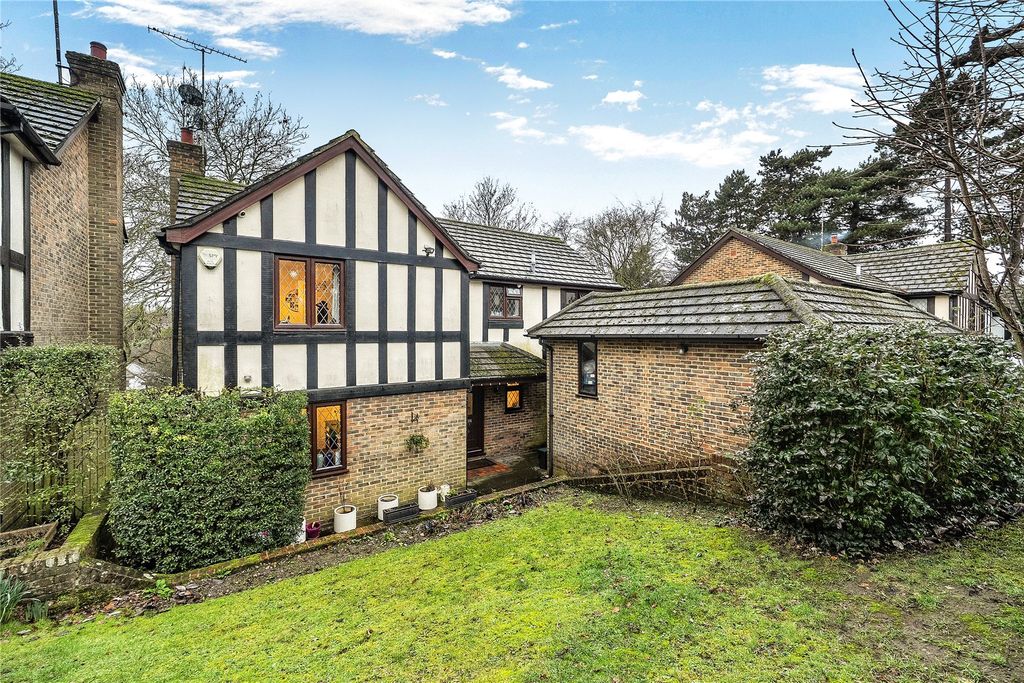 Property photo 1 of 17 Picture No. 23