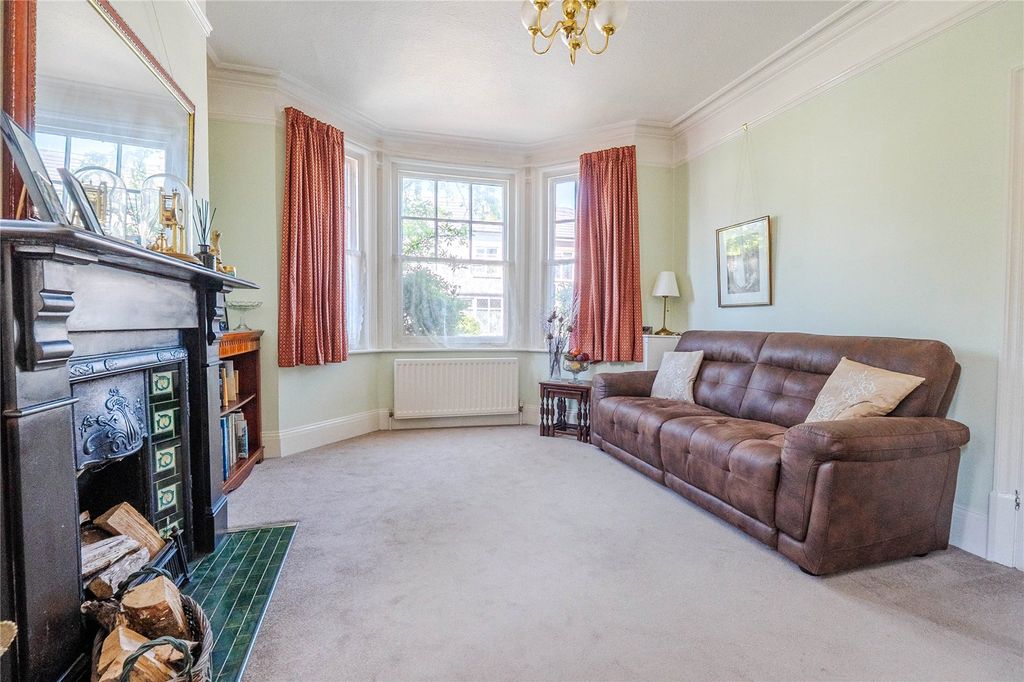 Property photo 2 of 10 Picture No. 04