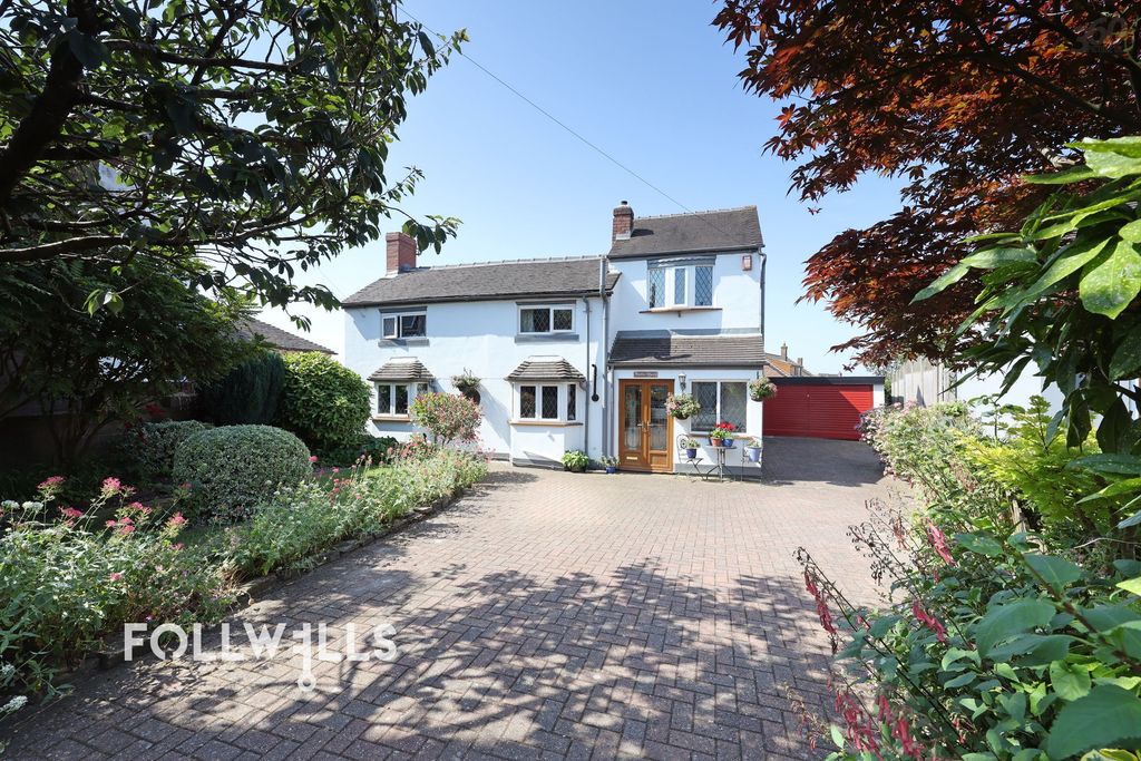 Property photo 1 of 27