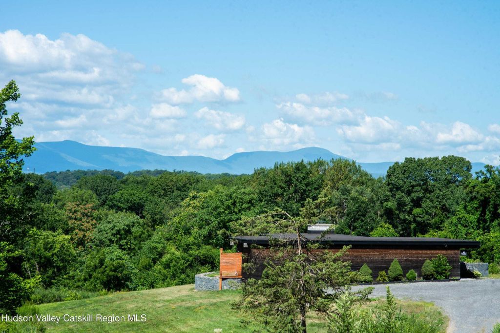 Property photo 2 of 18 <Alttext/>