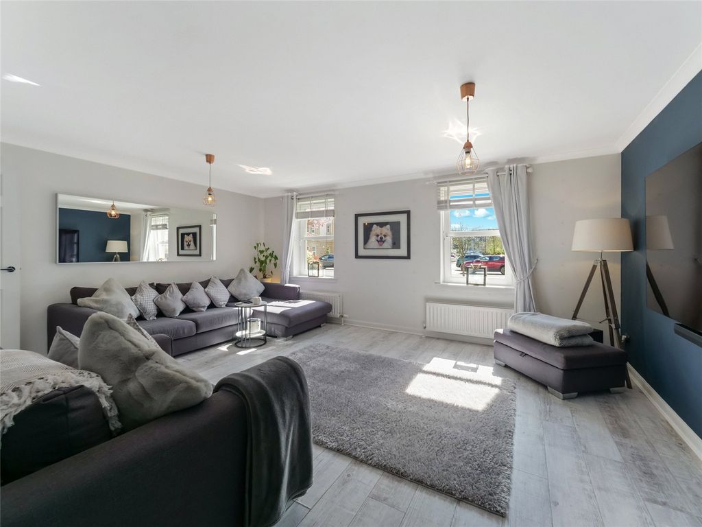 Property photo 3 of 21 Picture No. 08