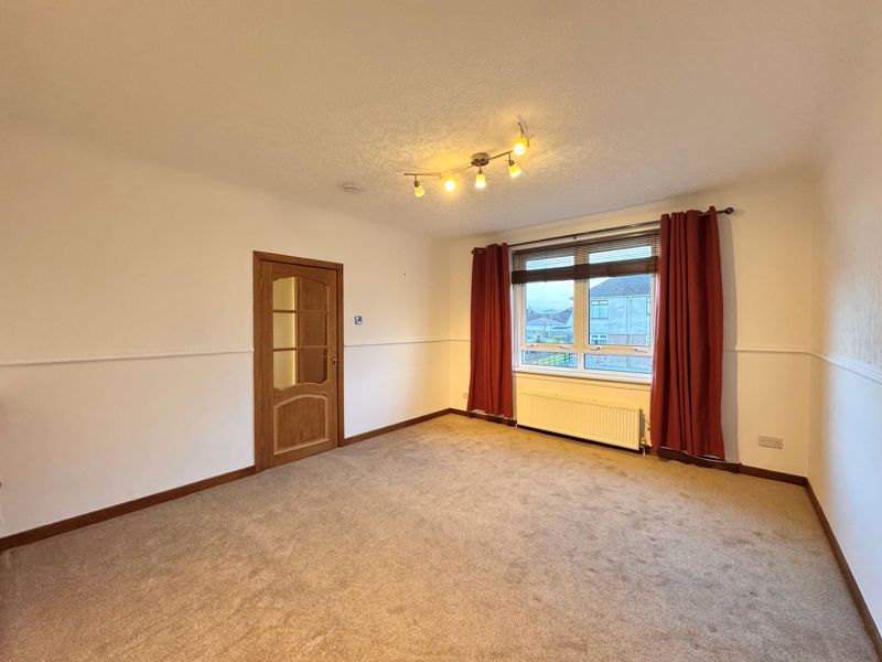 Property photo 2 of 14 Photo 6