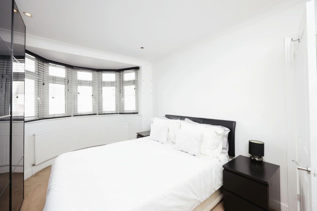 Property photo 3 of 12 Eosr7963.Jpg