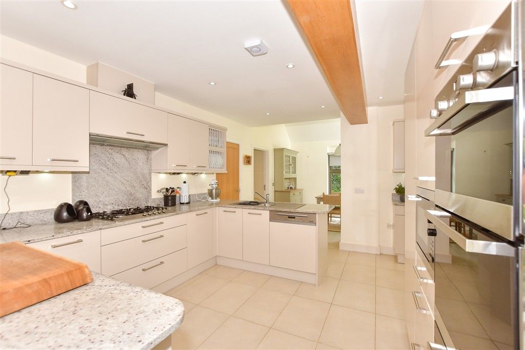 Property photo 3 of 22 Kitchen/ Family Room