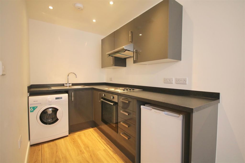 Property photo 2 of 14 J8Hgv_Xn_K2Sg56O87Mp2Q.Jpg