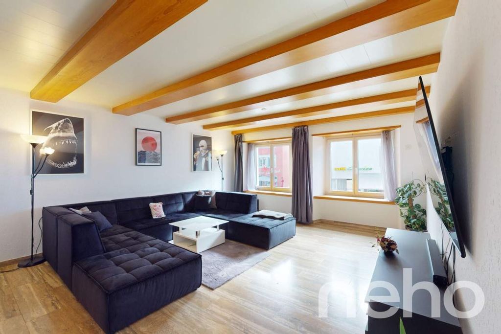 Property photo 2 of 13