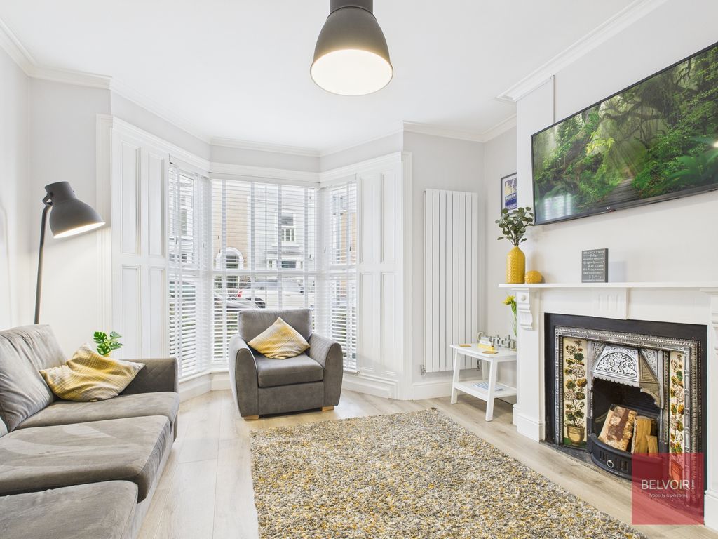 Property photo 3 of 28