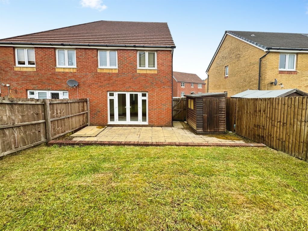 Property photo 2 of 15