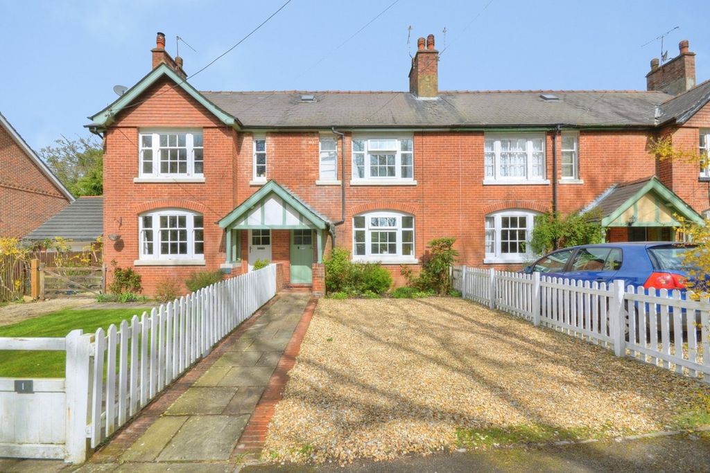 Property photo 1 of 18