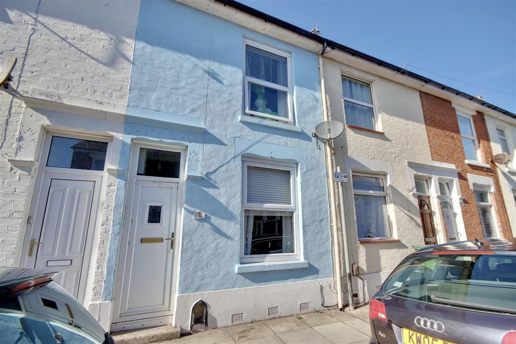 Property photo 1 of 10 27997C73-7F93-40B6-B941-Fb56Fa80Bd66_1_201_A.Jpeg