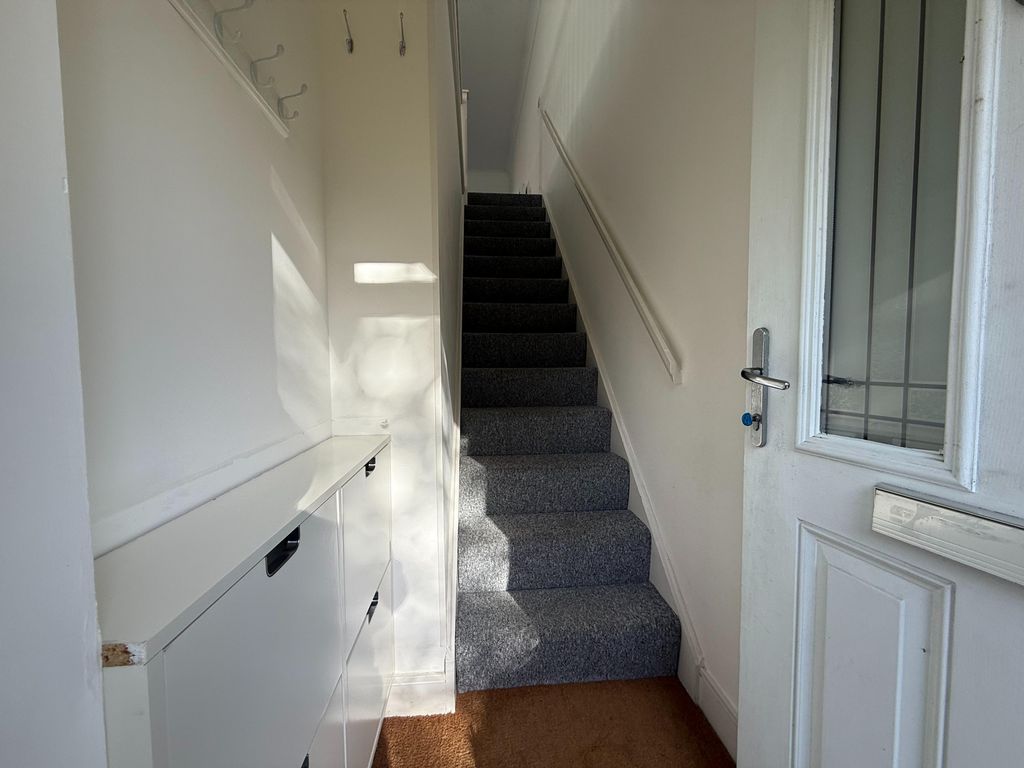 Property photo 2 of 8 Property