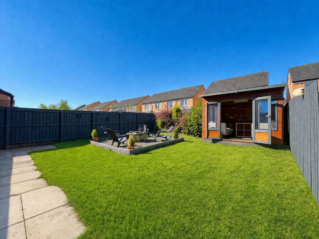 Additional image 26 of 3 bed detached house for sale93 Dalwhamie Street, Kinross KY13