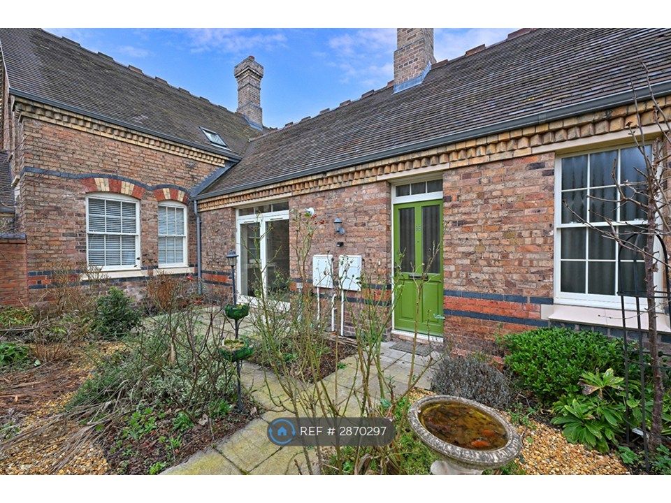 Property photo 1 of 21