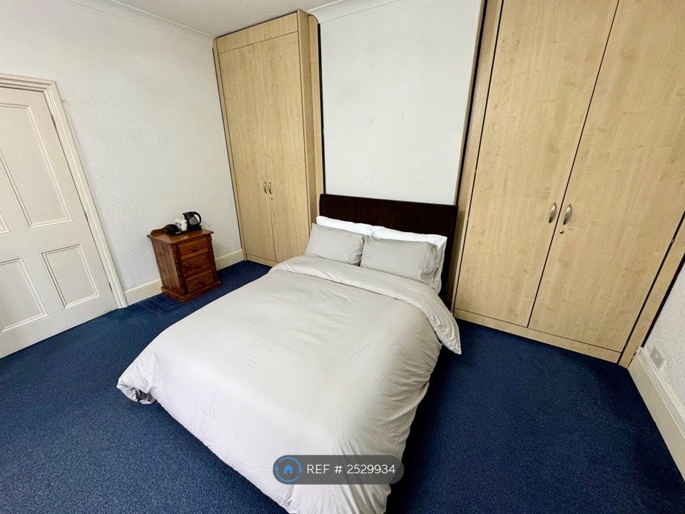 Property photo 2 of 2