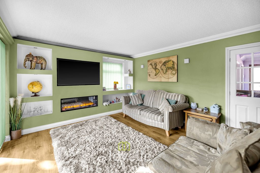 Additional image 10 of 5 bed detached house for saleWoodrow Park, Scartho, Grimsby DN33