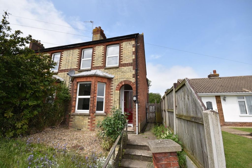 Property photo 1 of 30