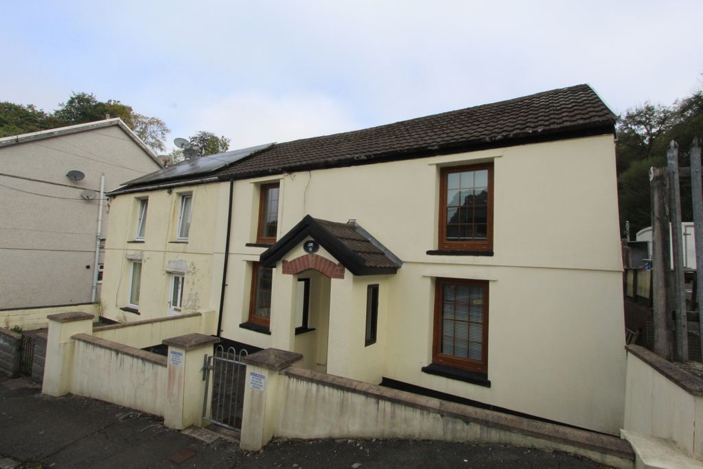 Property photo 1 of 20 Img_2862