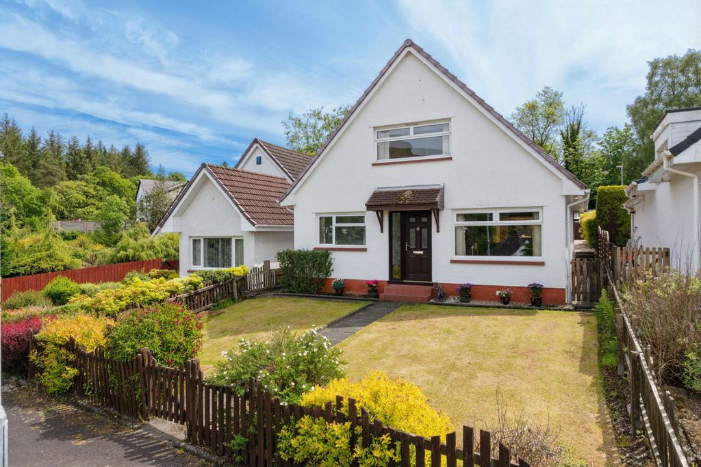 Property photo 1 of 30