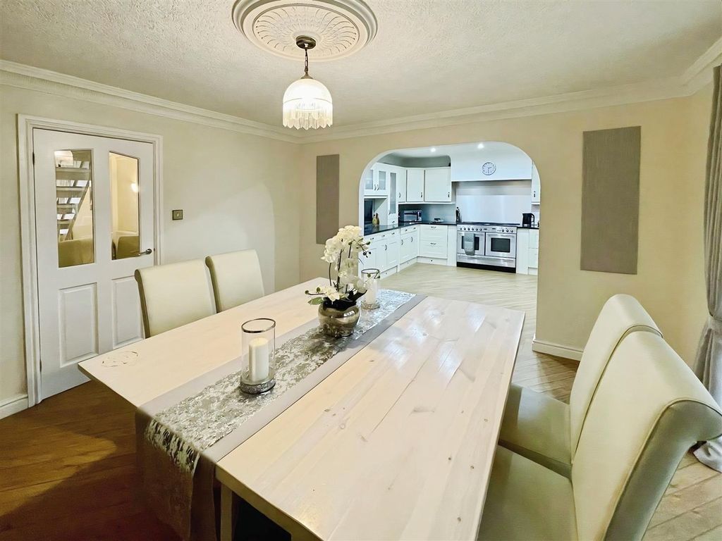 Property photo 3 of 18 4Ab1Eabb-Tm_Gh3Ribku0Acsnmapnog.Jpg