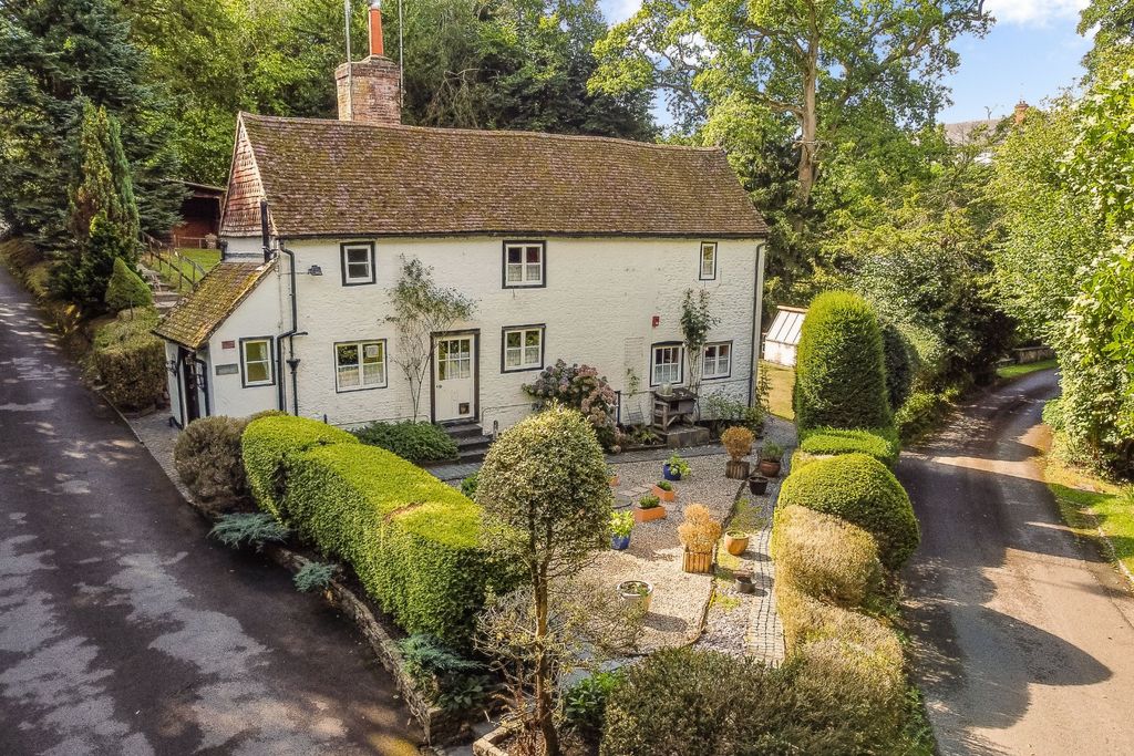 Property photo 1 of 13 Front Elevation