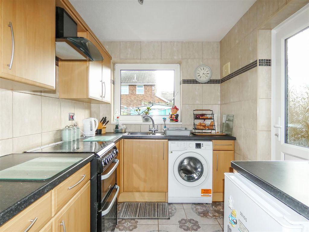 Property photo 3 of 14 2021-03-19 01.20.42.Jpg