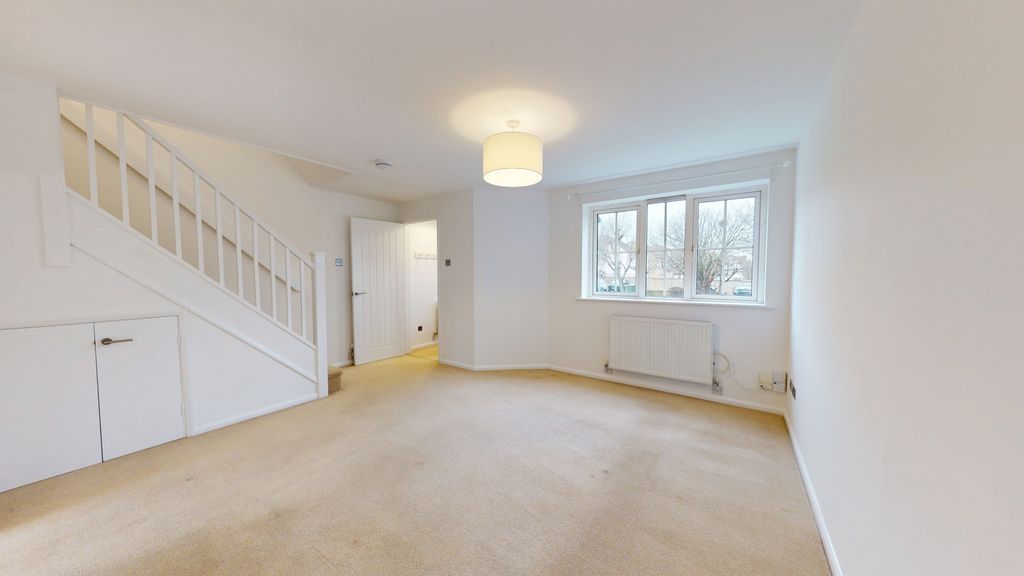 Property photo 3 of 18 02072025_155821