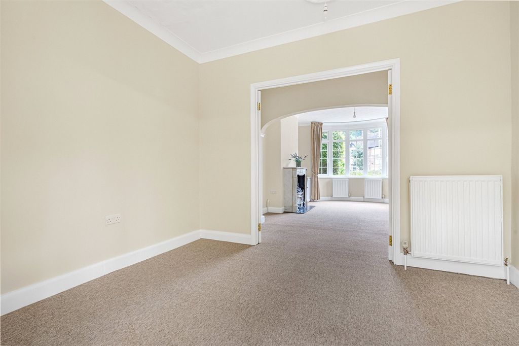 Property photo 3 of 18 Picture No. 12