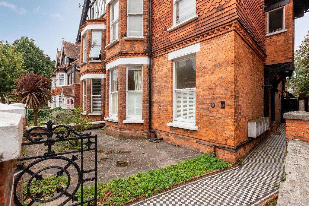 Property photo 1 of 14 Sackville-13.Jpg