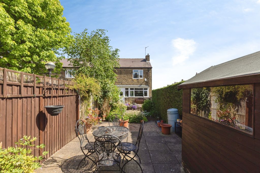 Property photo 2 of 16