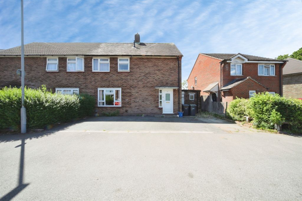 Property photo 1 of 11