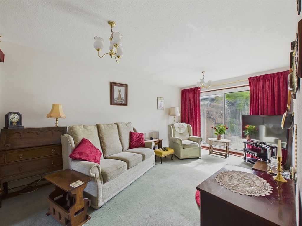 Property photo 2 of 15 Cam03972G0-Pr0313-Still009.Jpg