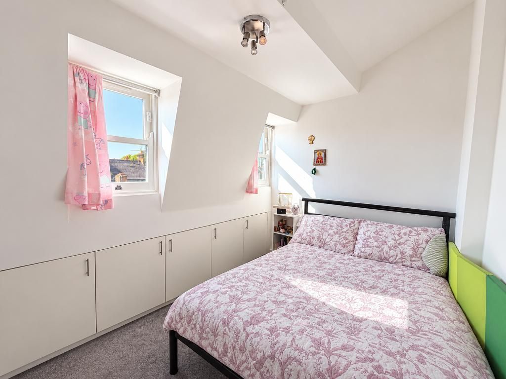 Property photo 2 of 5