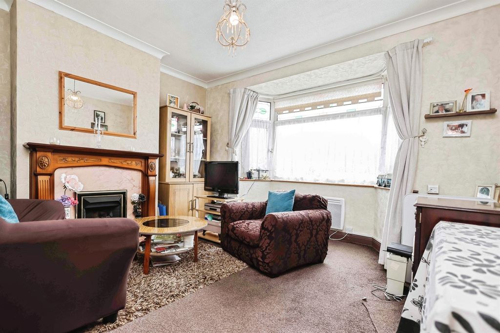 Property photo 2 of 15