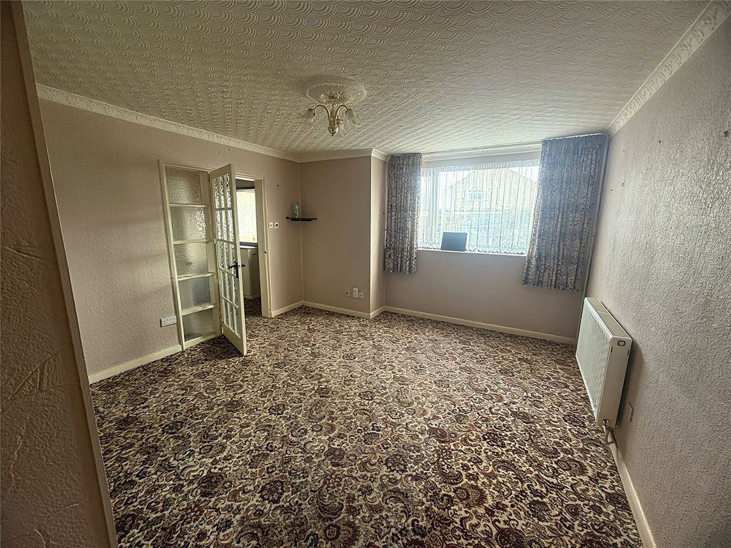 Property photo 3 of 15 Picture No. 14