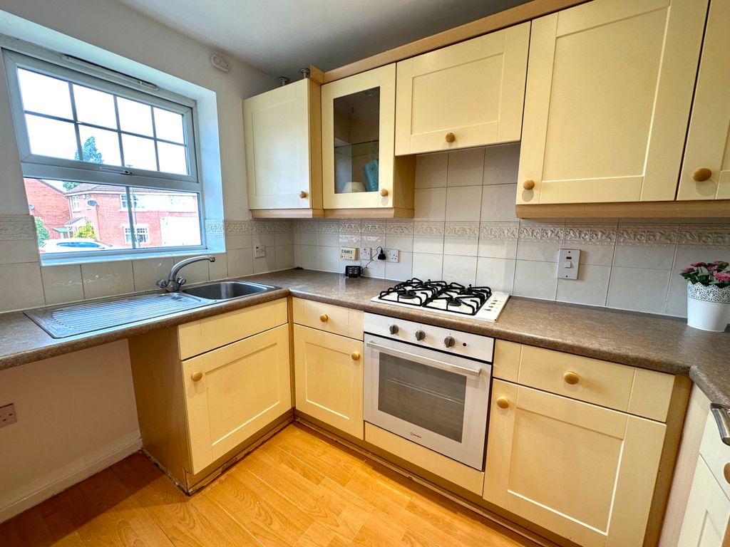 Property photo 2 of 17