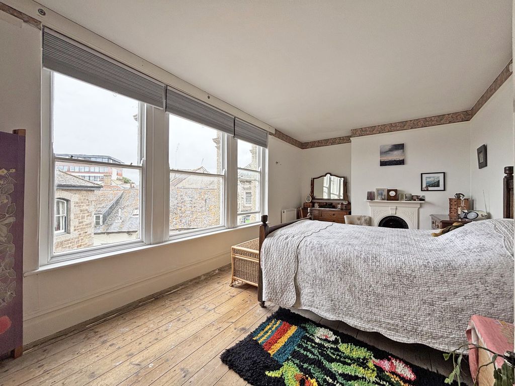 Additional image 7 of 4 bed terraced house for saleChapel Street, Penzance, Cornwall TR18