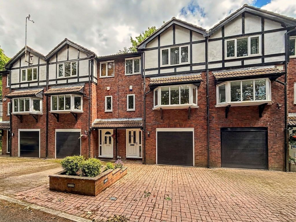 Property photo 1 of 35