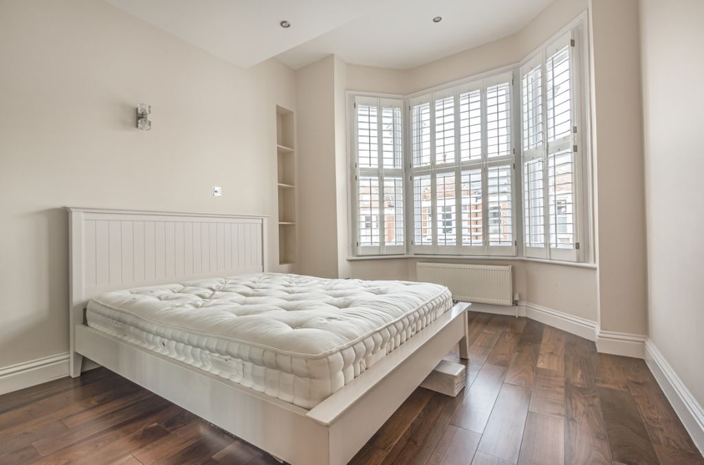 Property photo 2 of 7 571404 (6)