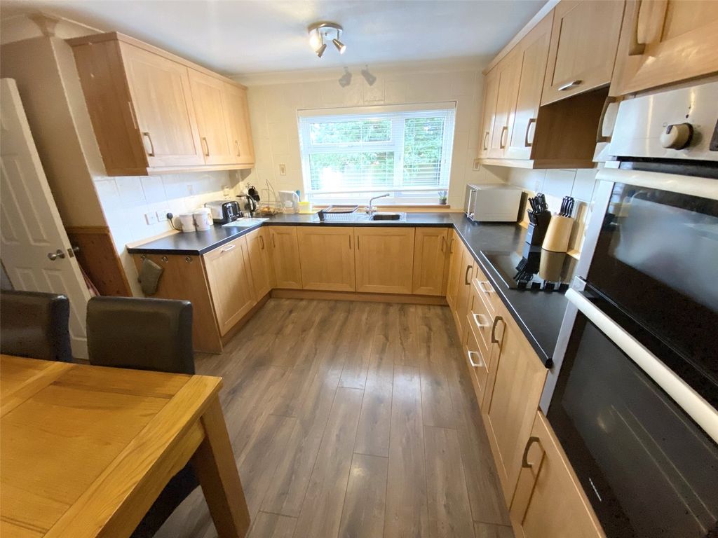 Property photo 2 of 15 Picture No. 03