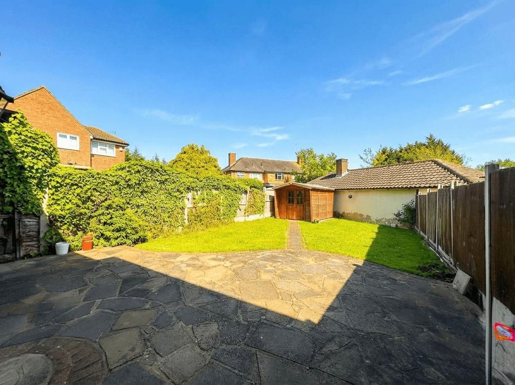 Property photo 2 of 15