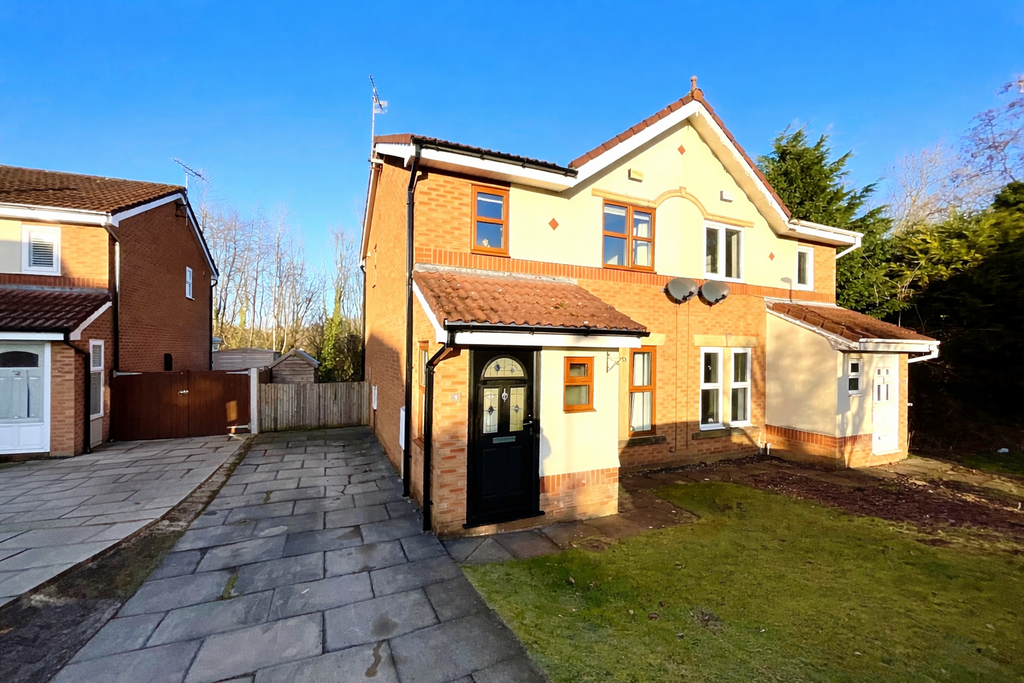 Property photo 1 of 11