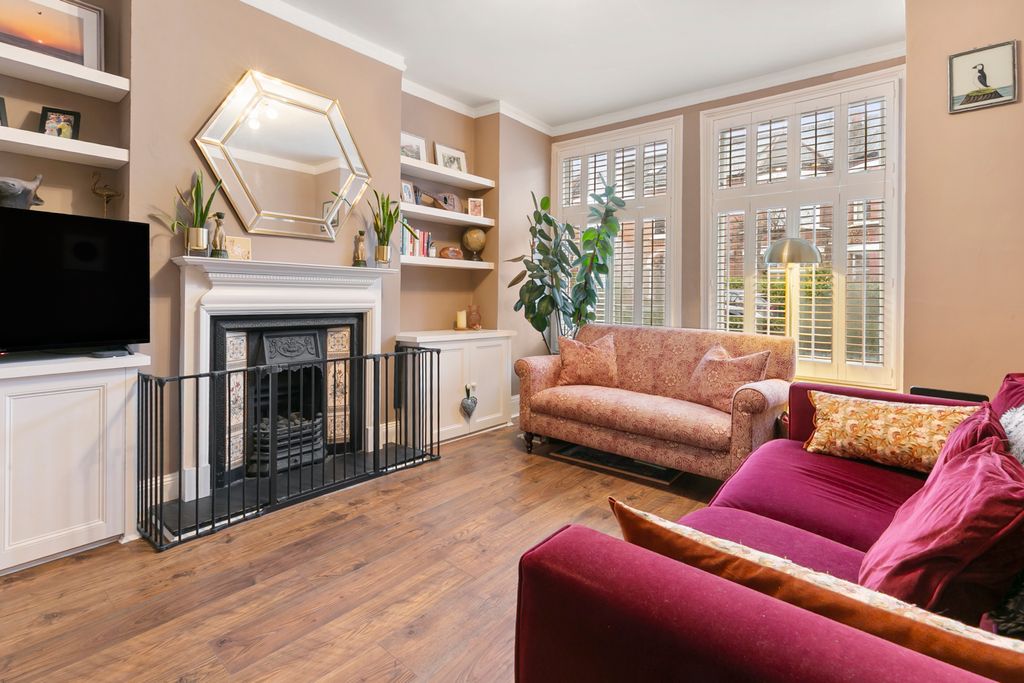 Property photo 1 of 9 Picture No. 15