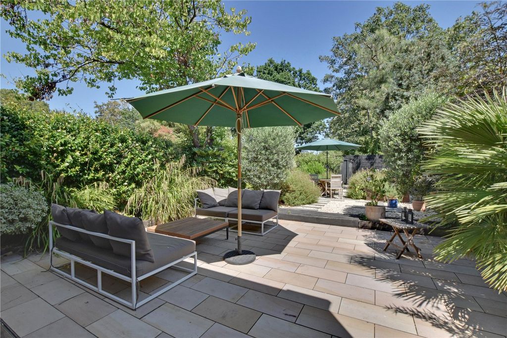 Property photo 3 of 30 Picture No. 33