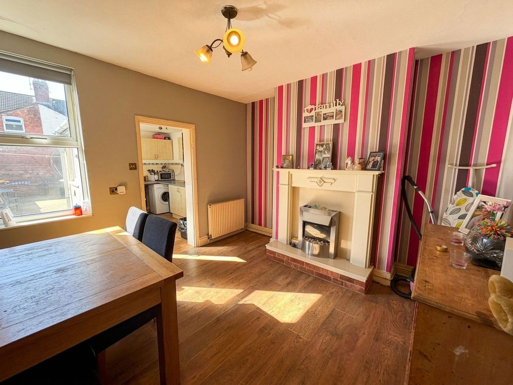 Property photo 2 of 9 Dining Room