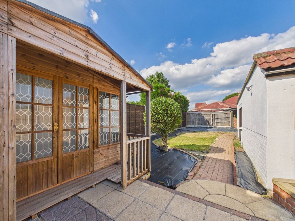 Property photo 3 of 19 Picture No. 26