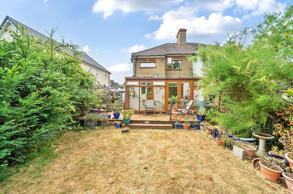 Property photo 2 of 14 1319849-12-68681c...