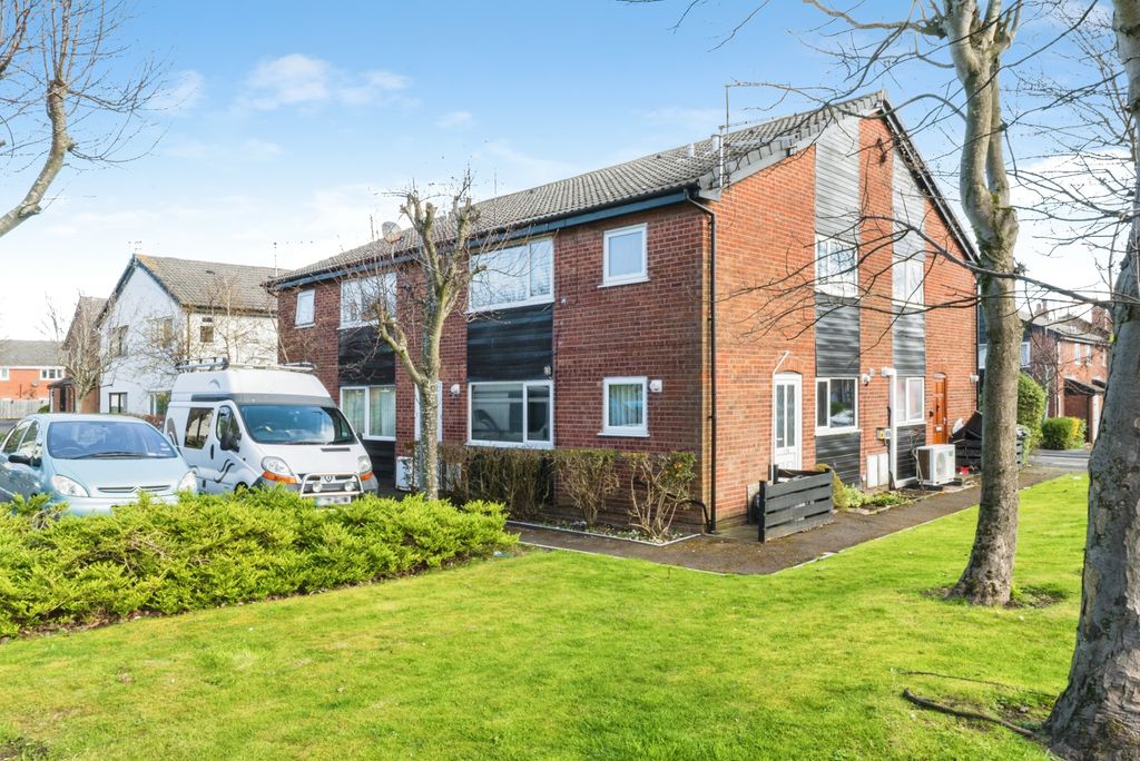 Property photo 1 of 14