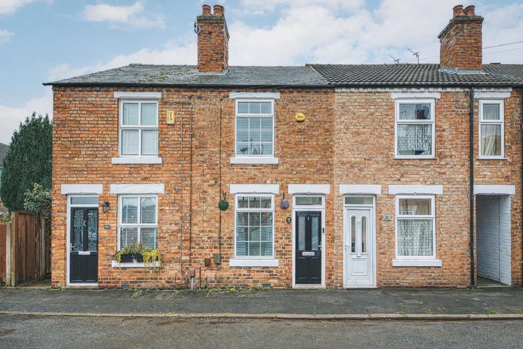 Property photo 1 of 26