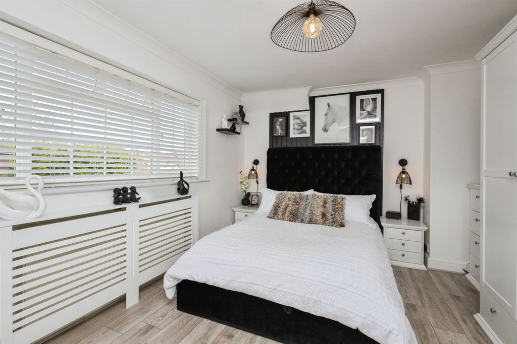 Additional image 15 of 4 bed detached house for saleHawkswood Drive, Hailsham BN27